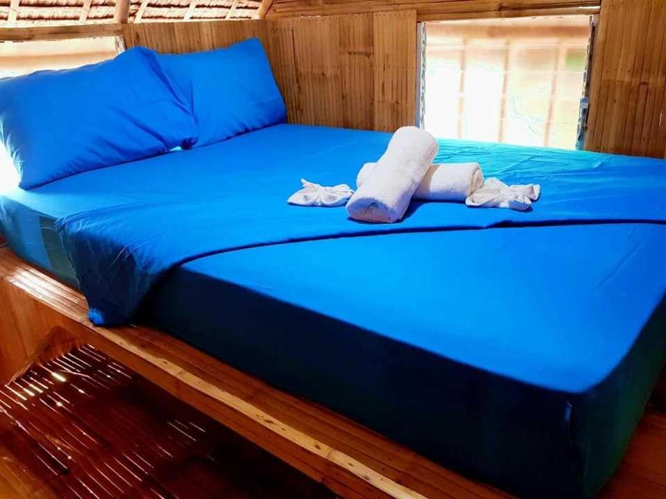 Nirvana Bamboo Houses & Dive Resort Moalboal Bagian luar foto