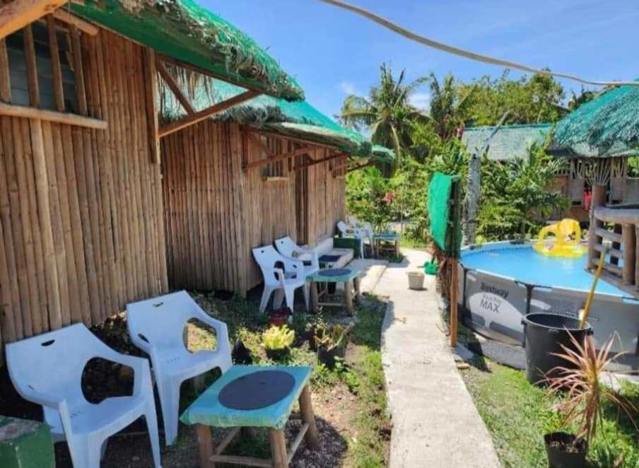 Nirvana Bamboo Houses & Dive Resort Moalboal Ruang foto