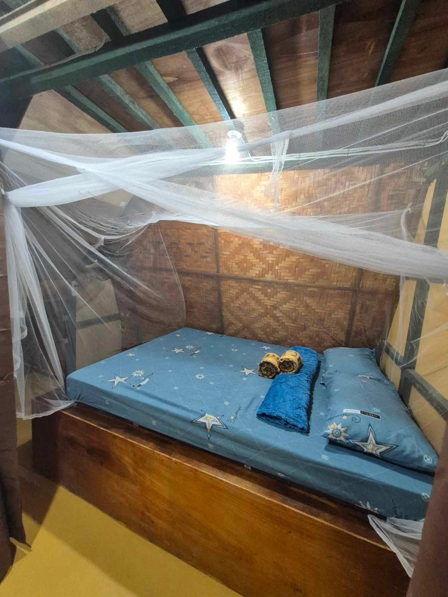 Nirvana Bamboo Houses & Dive Resort Moalboal Bagian luar foto